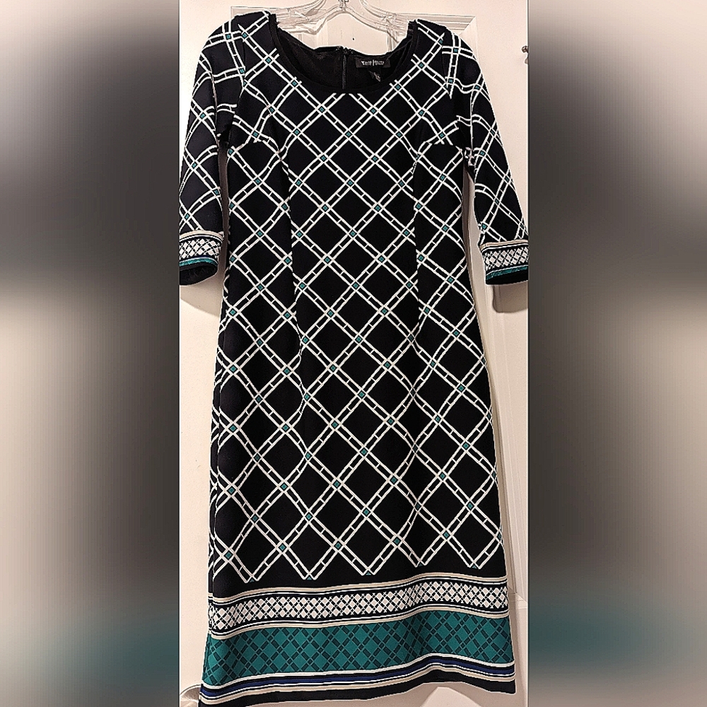 White House Black Market 3/4 Sleeves Black with Green Trim